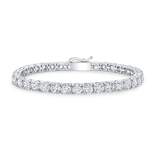 Classic Tennis Bracelet in White Gold with Round Diamonds